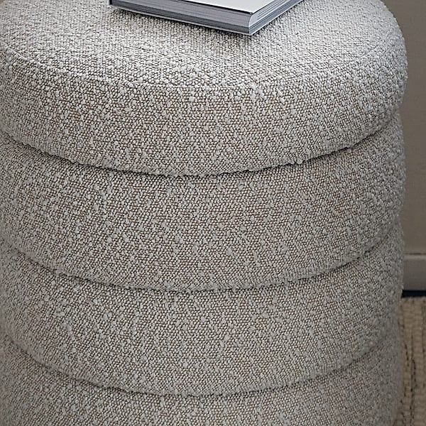 Macro d’un tissu bouclé écru